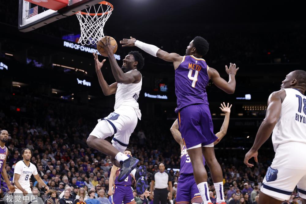 比赛中举起 比赛中举起